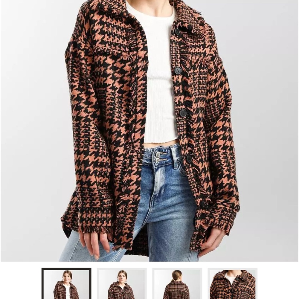 Chic Houndstooth Shacket - image 1